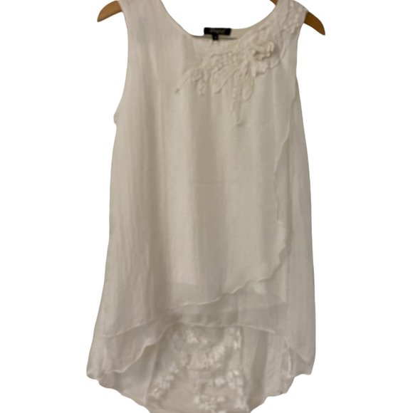 PAPA 🇨🇦 Sleeveless Top Sz M Beautiful Detail White Wedding Bridal - Picture 1 of 8